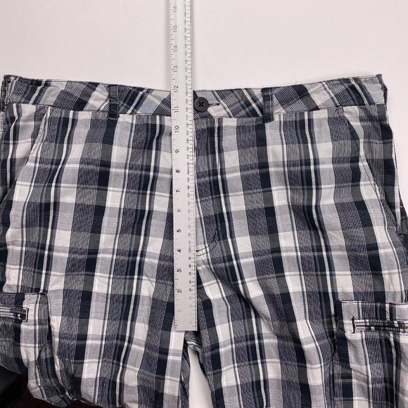 Nike Athletic Department Cargo Shorts Mens 36 Check Plaid Cotton 11" Black Gray - Picture 10 of 14